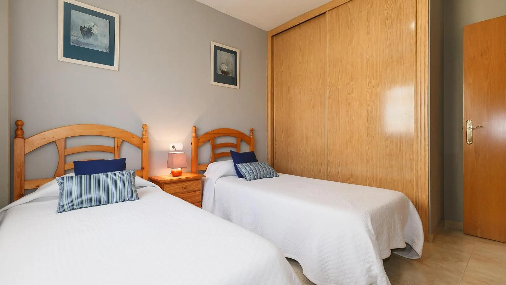 Uhc Golden Pineda Apartments La Pineda İspanya