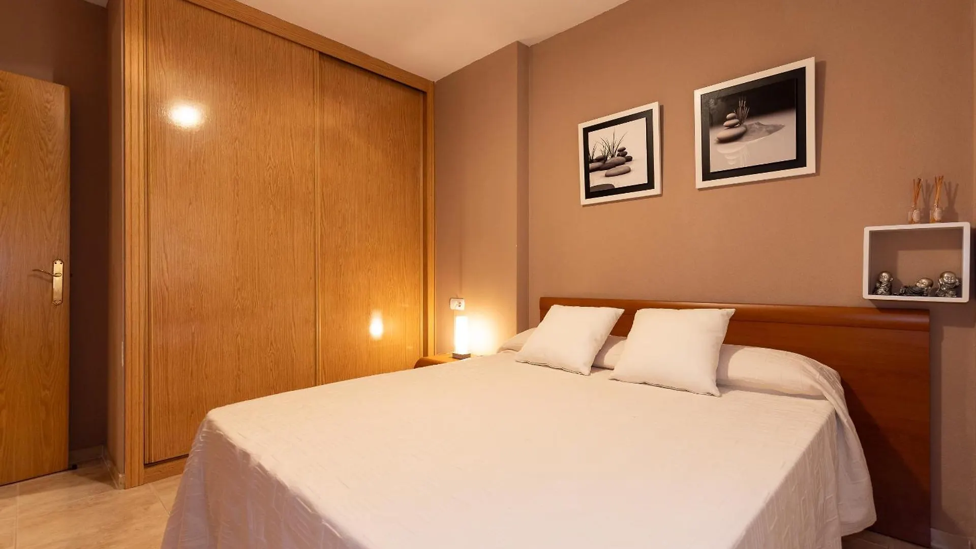 Uhc Golden Pineda Apartments La Pineda