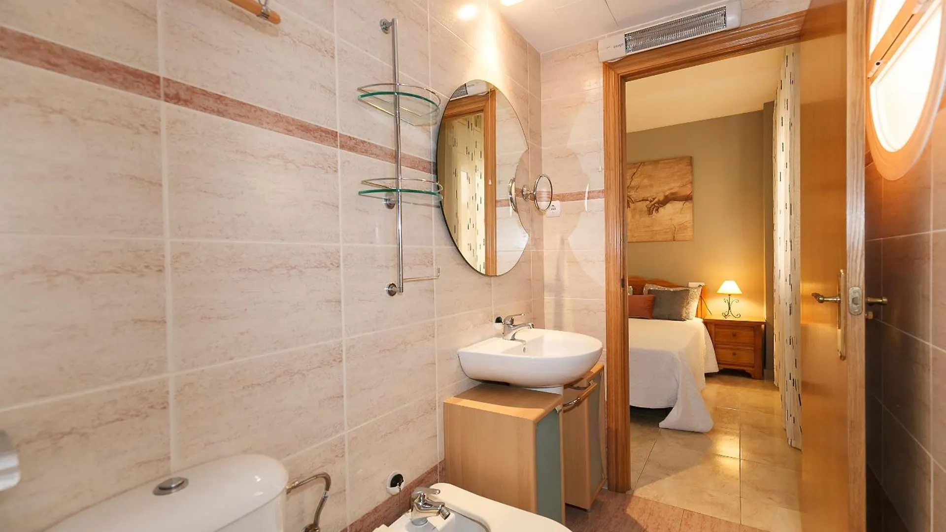 Uhc Golden Pineda Apartments La Pineda