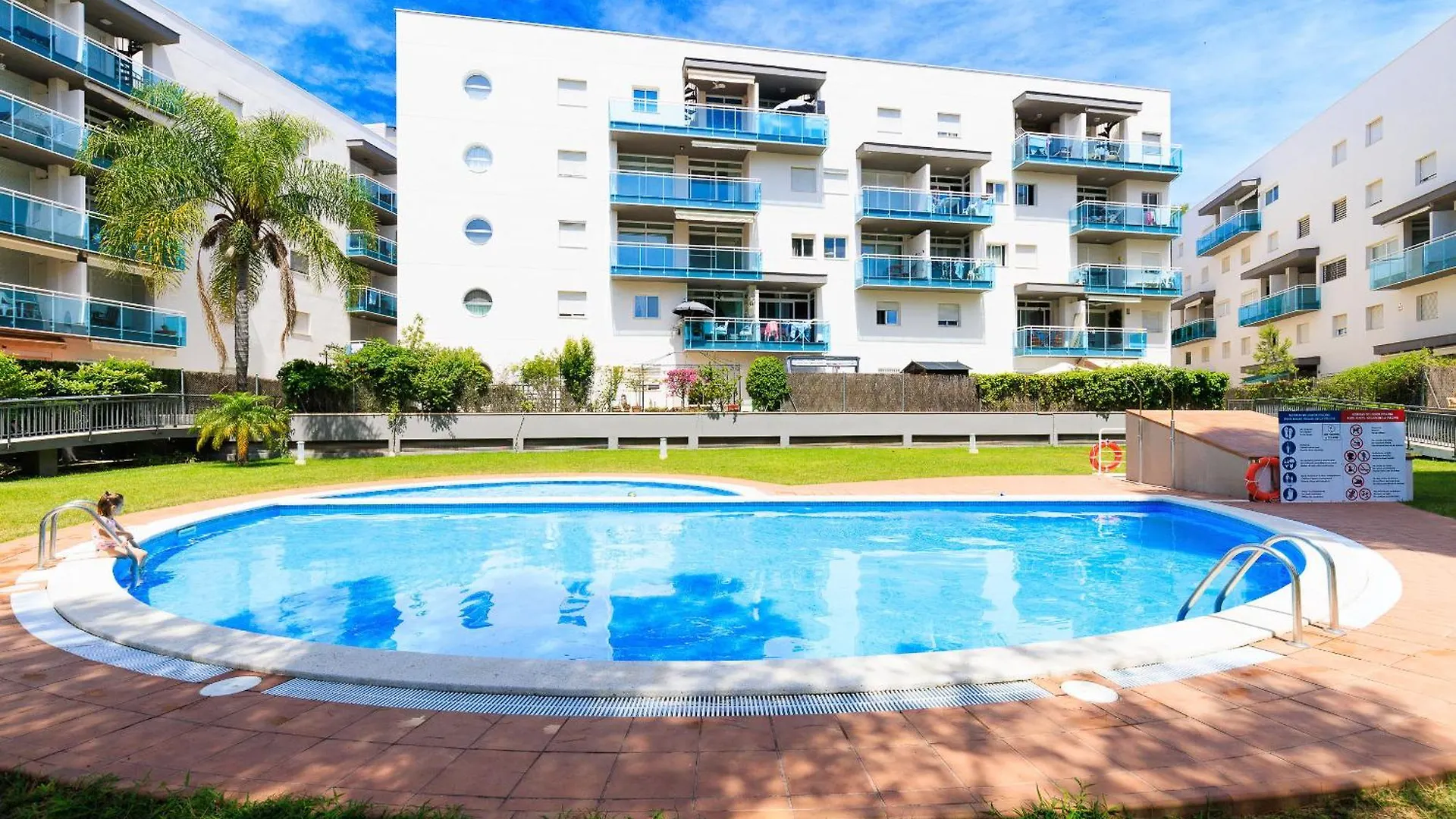 Uhc Golden Pineda Apartments La Pineda 0*,  İspanya